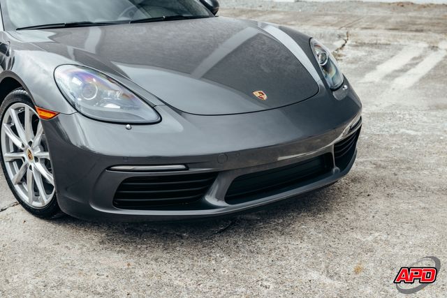 2019 Porsche 718 Cayman 