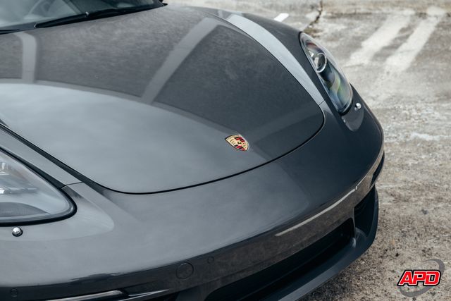 2019 Porsche 718 Cayman 2019 Porsche 718 Cayman