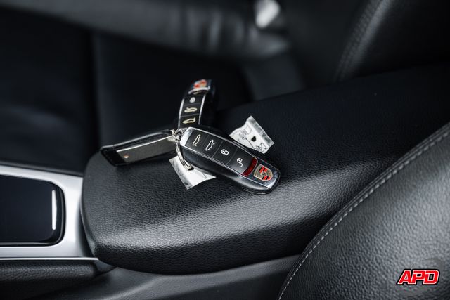 2019 Porsche 718 Cayman 