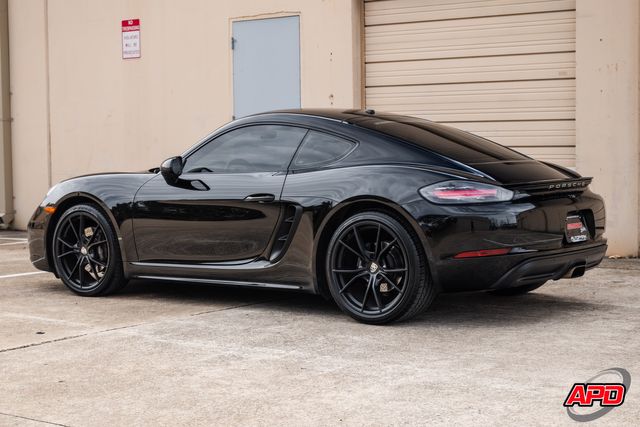 2019 Porsche 718 Cayman 2019 Porsche 718 Cayman