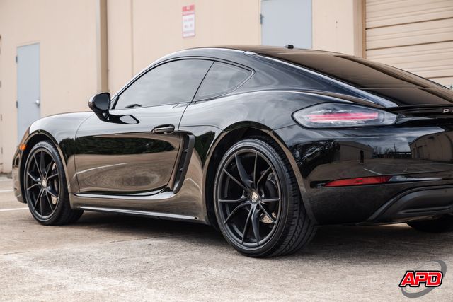 2019 Porsche 718 Cayman 
