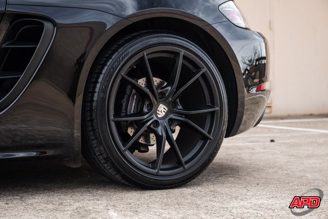 2019 Porsche 718 Cayman 