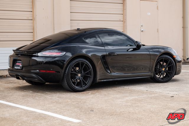 2019 Porsche 718 Cayman 2019 Porsche 718 Cayman