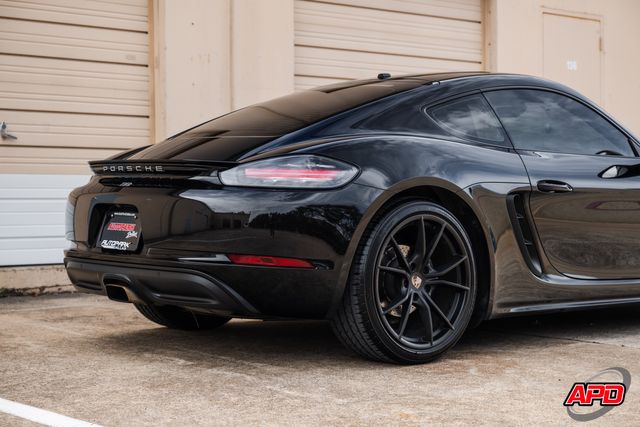 2019 Porsche 718 Cayman 2019 Porsche 718 Cayman