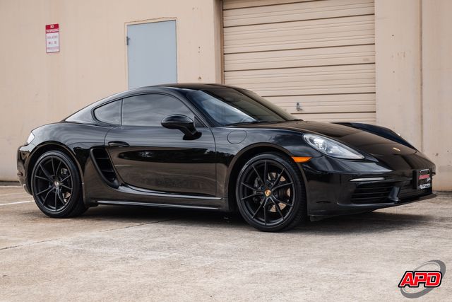 2019 Porsche 718 Cayman 2019 Porsche 718 Cayman