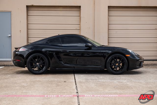 2019 Porsche 718 Cayman 2019 Porsche 718 Cayman