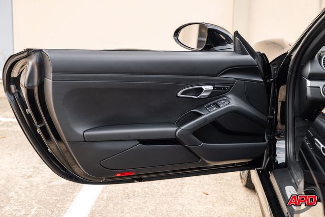 2019 Porsche 718 Cayman 2019 Porsche 718 Cayman