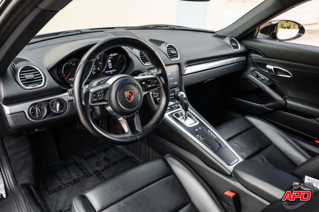2019 Porsche 718 Cayman 2019 Porsche 718 Cayman