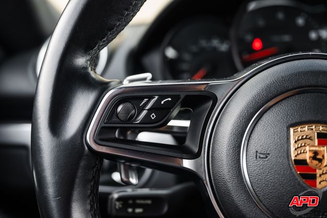 2019 Porsche 718 Cayman 2019 Porsche 718 Cayman