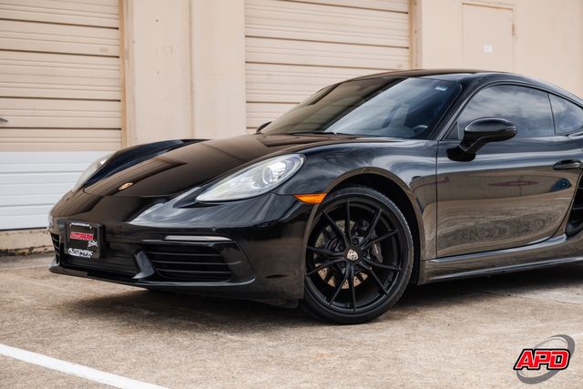 2019 Porsche 718 Cayman 