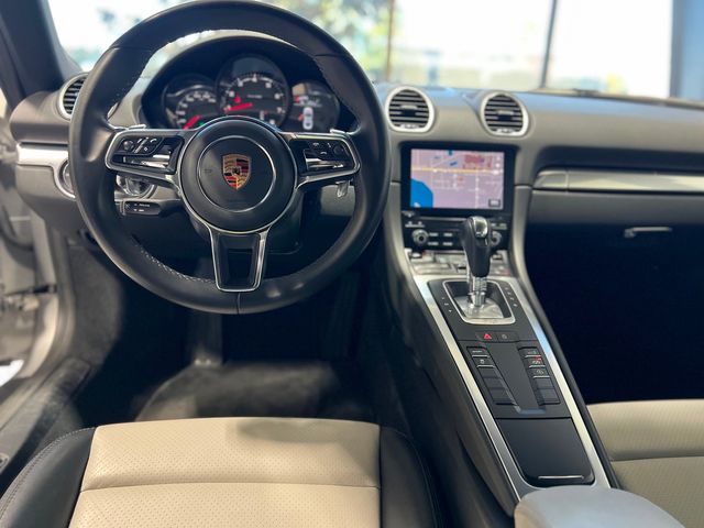 2019 Porsche 718 Cayman Base | Longwood, FL | Millenia Motors
