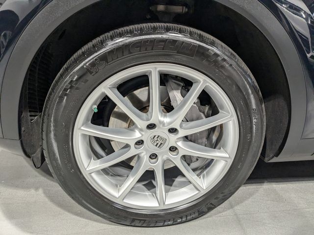 2019 Porsche Cayenne Base | Lake Forest IL | Executive Motor Carz 2019 Porsche Cayenne Base | Lake Forest IL | Executive Motor Carz