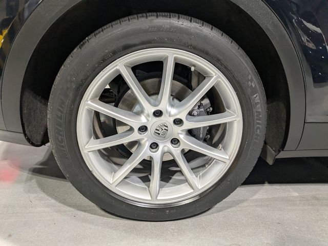 2019 Porsche Cayenne Base | Lake Forest IL | Executive Motor Carz 2019 Porsche Cayenne Base | Lake Forest IL | Executive Motor Carz