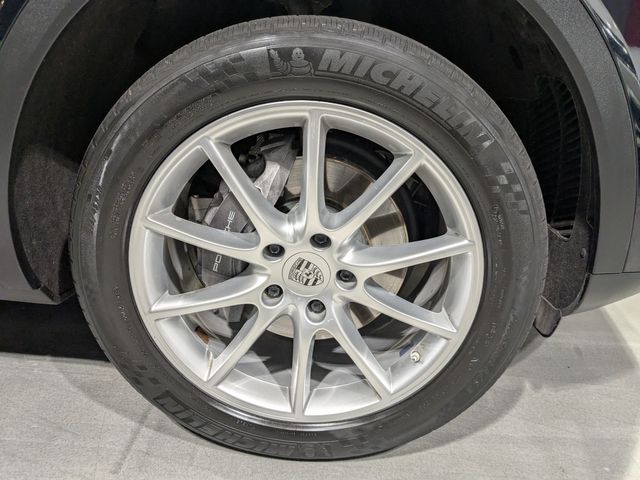 2019 Porsche Cayenne Base | Lake Forest IL | Executive Motor Carz 2019 Porsche Cayenne Base | Lake Forest IL | Executive Motor Carz