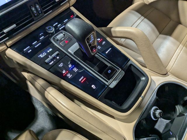 2019 Porsche Cayenne Base | Lake Forest IL | Executive Motor Carz 2019 Porsche Cayenne Base | Lake Forest IL | Executive Motor Carz