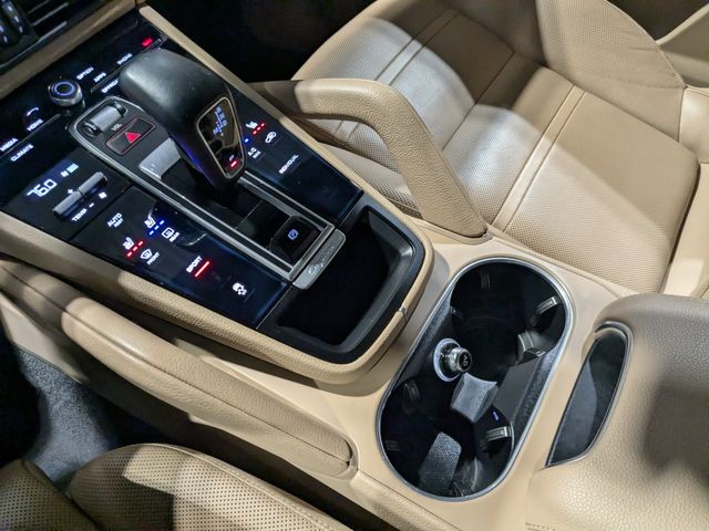 2019 Porsche Cayenne Base | Lake Forest IL | Executive Motor Carz 2019 Porsche Cayenne Base | Lake Forest IL | Executive Motor Carz