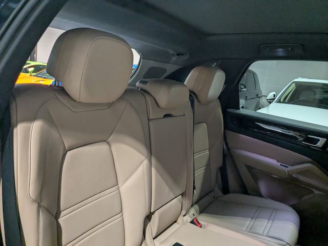 2019 Porsche Cayenne Base | Lake Forest IL | Executive Motor Carz 2019 Porsche Cayenne Base | Lake Forest IL | Executive Motor Carz