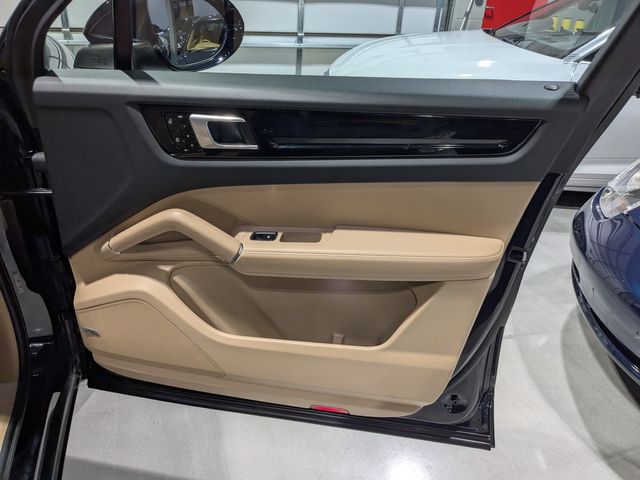 2019 Porsche Cayenne Base | Lake Forest IL | Executive Motor Carz 2019 Porsche Cayenne Base | Lake Forest IL | Executive Motor Carz