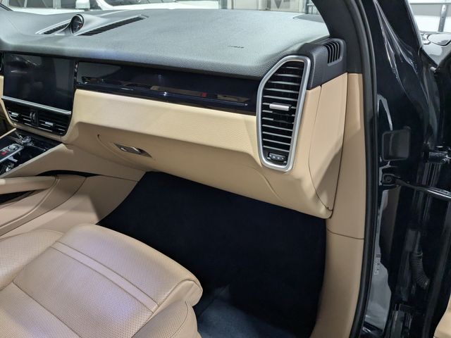 2019 Porsche Cayenne Base | Lake Forest IL | Executive Motor Carz 2019 Porsche Cayenne Base | Lake Forest IL | Executive Motor Carz