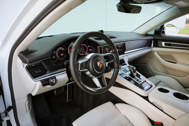 2019 Porsche Panamera GTS | Mesquite, TX | Texas Autos Direct