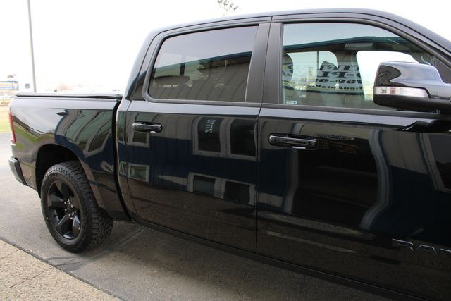 2019 Ram 1500 Big Horn Black Crewcab 4x4