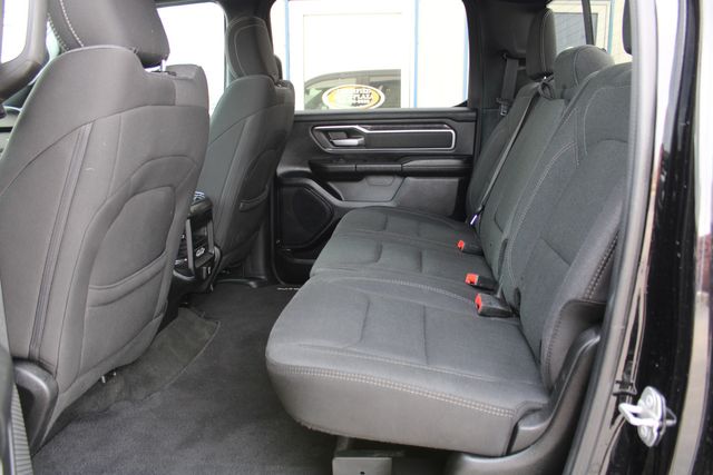 2019 Ram 1500 Big Horn Black Crewcab 4x4