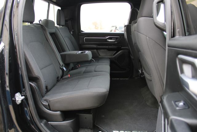 2019 Ram 1500 Big Horn Black Crewcab 4x4