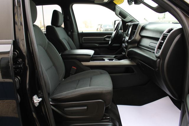 2019 Ram 1500 Big Horn Black Crewcab 4x4