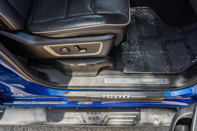 2019 Ram 1500 Laramie SPORT CREW CAB 4X4 / LOADED / CLEAN CARFAX | Austin, TX | Rocky Mountain Truck Stop Austin 2019 Ram 1500 Laramie SPORT CREW CAB 4X4 / LOADED / CLEAN CARFAX | Austin, TX | Rocky Mountain Truck Stop Austin