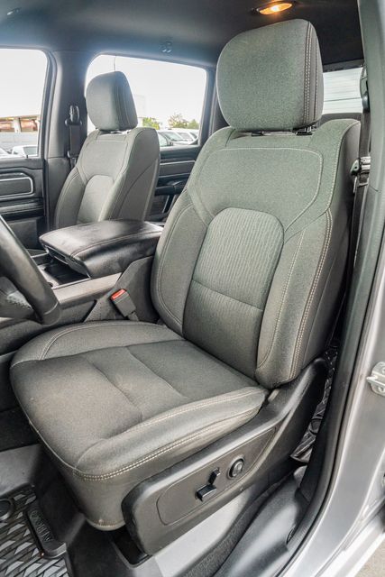 2019 Ram 1500 Big Horn Lone Star SPORT CREW CAB RWD / 5.7L HEMI | Austin, TX | Rocky Mountain Truck Stop Austin 2019 Ram 1500 Big Horn Lone Star SPORT CREW CAB RWD / 5.7L HEMI | Austin, TX | Rocky Mountain Truck Stop Austin