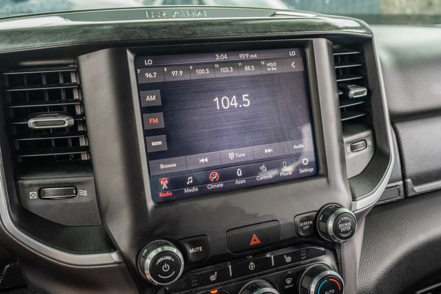 2019 Ram 1500 Big Horn Lone Star SPORT CREW CAB RWD / 5.7L HEMI | Austin, TX | Rocky Mountain Truck Stop Austin 2019 Ram 1500 Big Horn Lone Star SPORT CREW CAB RWD / 5.7L HEMI | Austin, TX | Rocky Mountain Truck Stop Austin