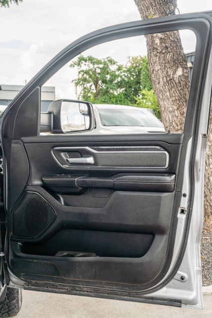 2019 Ram 1500 Big Horn Lone Star SPORT CREW CAB RWD / 5.7L HEMI | Austin, TX | Rocky Mountain Truck Stop Austin 2019 Ram 1500 Big Horn Lone Star SPORT CREW CAB RWD / 5.7L HEMI | Austin, TX | Rocky Mountain Truck Stop Austin