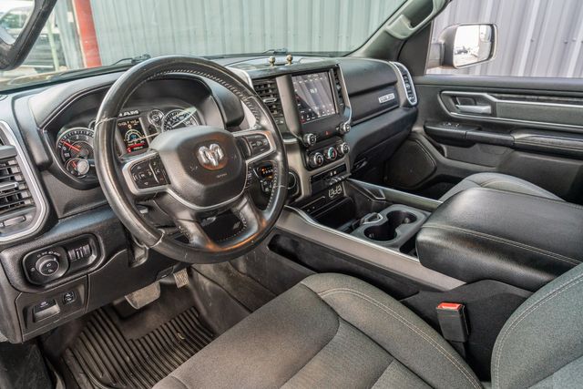 2019 Ram 1500 Big Horn Lone Star Crew Cab 4X4 / 5.7L HEMI V8 | Austin, TX | Rocky Mountain Truck Stop Austin 2019 Ram 1500 Big Horn Lone Star Crew Cab 4X4 / 5.7L HEMI V8 | Austin, TX | Rocky Mountain Truck Stop Austin