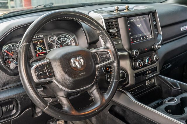 2019 Ram 1500 Big Horn Lone Star Crew Cab 4X4 / 5.7L HEMI V8 | Austin, TX | Rocky Mountain Truck Stop Austin 2019 Ram 1500 Big Horn Lone Star Crew Cab 4X4 / 5.7L HEMI V8 | Austin, TX | Rocky Mountain Truck Stop Austin