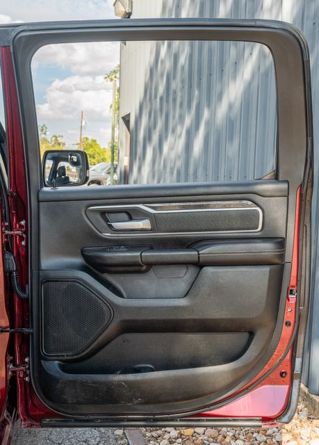 2019 Ram 1500 Big Horn Lone Star Crew Cab 4X4 / 5.7L HEMI V8 | Austin, TX | Rocky Mountain Truck Stop Austin 2019 Ram 1500 Big Horn Lone Star Crew Cab 4X4 / 5.7L HEMI V8 | Austin, TX | Rocky Mountain Truck Stop Austin