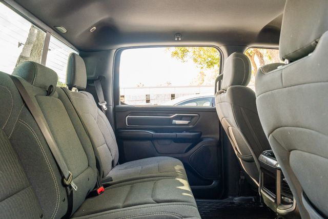 2019 Ram 1500 Big Horn Lone Star Crew Cab 4X4 / 5.7L HEMI V8 | Austin, TX | Rocky Mountain Truck Stop Austin 2019 Ram 1500 Big Horn Lone Star Crew Cab 4X4 / 5.7L HEMI V8 | Austin, TX | Rocky Mountain Truck Stop Austin