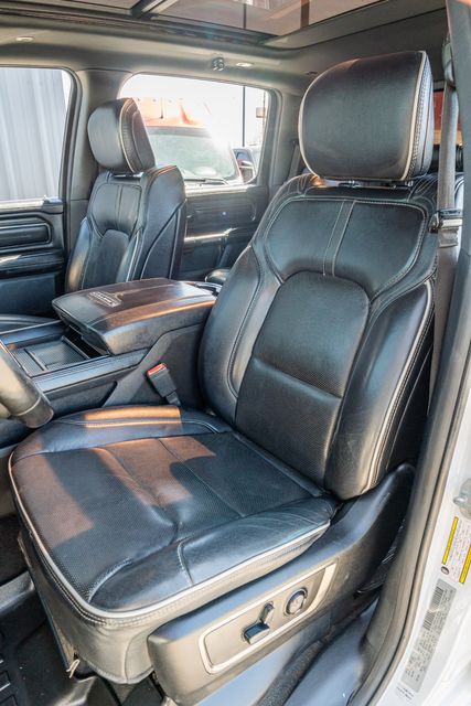 2019 Ram 1500 Limited KENTUCKY DERBY ED 4X4 / LOADED BIG SCREEN | Dallas, TX | Rocky Mountain Truck Stop Dallas 2019 Ram 1500 Limited KENTUCKY DERBY ED 4X4 / LOADED BIG SCREEN | Dallas, TX | Rocky Mountain Truck Stop Dallas