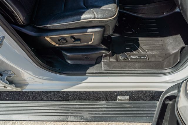 2019 Ram 1500 Limited KENTUCKY DERBY ED 4X4 / LOADED BIG SCREEN | Dallas, TX | Rocky Mountain Truck Stop Dallas 2019 Ram 1500 Limited KENTUCKY DERBY ED 4X4 / LOADED BIG SCREEN | Dallas, TX | Rocky Mountain Truck Stop Dallas