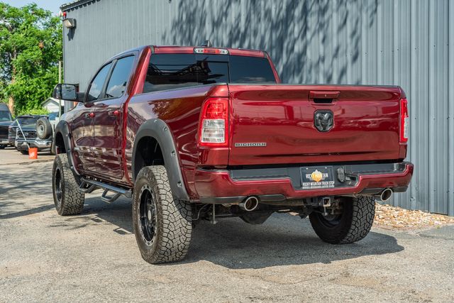 2019 Ram 1500 Big Horn CREW CAB W/ UPGRADES / SUPER LOW MILES | Austin, TX | Rocky Mountain Truck Stop Austin
