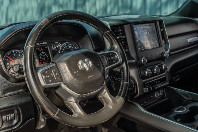 2019 Ram 1500 Big Horn CREW CAB W/ UPGRADES / SUPER LOW MILES | Austin, TX | Rocky Mountain Truck Stop Austin