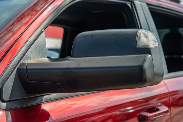 2019 Ram 1500 Big Horn CREW CAB W/ UPGRADES / SUPER LOW MILES | Austin, TX | Rocky Mountain Truck Stop Austin 2019 Ram 1500 Big Horn CREW CAB W/ UPGRADES / SUPER LOW MILES | Austin, TX | Rocky Mountain Truck Stop Austin