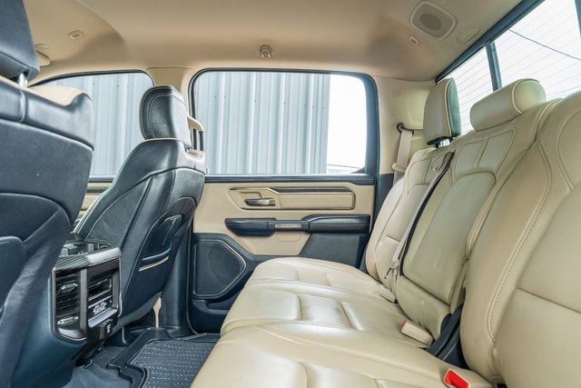2019 Ram 1500 Limited CREW CAB 4X4 / 5.7 HEMI V8 / TEXAS OWNED | Austin, TX | Rocky Mountain Truck Stop Austin