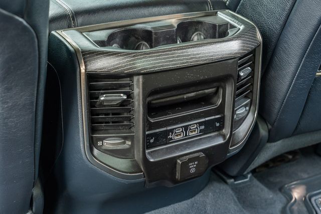 2019 Ram 1500 Limited CREW CAB 4X4 / 5.7 HEMI V8 / TEXAS OWNED | Austin, TX | Rocky Mountain Truck Stop Austin