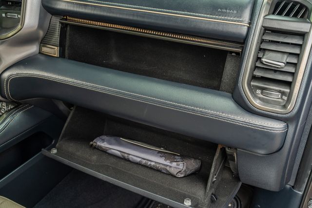 2019 Ram 1500 Limited CREW CAB 4X4 / 5.7 HEMI V8 / TEXAS OWNED | Austin, TX | Rocky Mountain Truck Stop Austin 2019 Ram 1500 Limited CREW CAB 4X4 / 5.7 HEMI V8 / TEXAS OWNED | Austin, TX | Rocky Mountain Truck Stop Austin