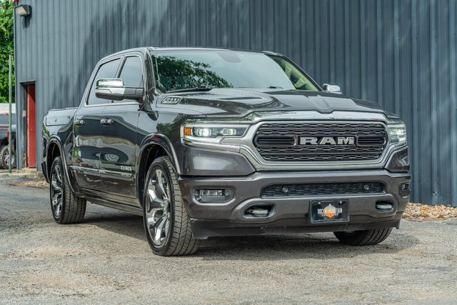 2019 Ram 1500 Limited CREW CAB 4X4 / 5.7 HEMI V8 / TEXAS OWNED | Austin, TX | Rocky Mountain Truck Stop Austin 2019 Ram 1500 Limited CREW CAB 4X4 / 5.7 HEMI V8 / TEXAS OWNED | Austin, TX | Rocky Mountain Truck Stop Austin