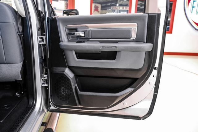 2019 Ram 1500 Classic Lone Star | Addison, TX | Mr Car Guys