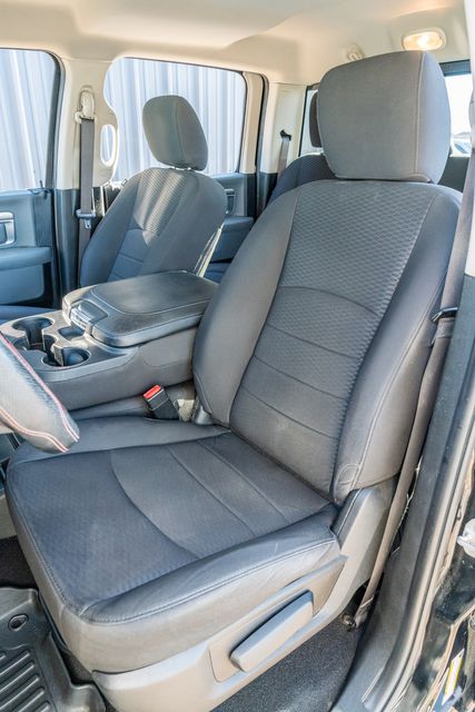 2019 Ram 1500 Classic Warlock CREW CAB 4X2 / CLEAN CARFAX / LUXURY PKG | Austin, TX | Rocky Mountain Truck Stop Austin 2019 Ram 1500 Classic Warlock CREW CAB 4X2 / CLEAN CARFAX / LUXURY PKG | Austin, TX | Rocky Mountain Truck Stop Austin