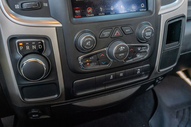 2019 Ram 1500 Classic Warlock CREW CAB 4X2 / CLEAN CARFAX / LUXURY PKG | Austin, TX | Rocky Mountain Truck Stop Austin 2019 Ram 1500 Classic Warlock CREW CAB 4X2 / CLEAN CARFAX / LUXURY PKG | Austin, TX | Rocky Mountain Truck Stop Austin