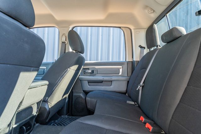 2019 Ram 1500 Classic Warlock CREW CAB 4X2 / CLEAN CARFAX / LUXURY PKG | Austin, TX | Rocky Mountain Truck Stop Austin 2019 Ram 1500 Classic Warlock CREW CAB 4X2 / CLEAN CARFAX / LUXURY PKG | Austin, TX | Rocky Mountain Truck Stop Austin