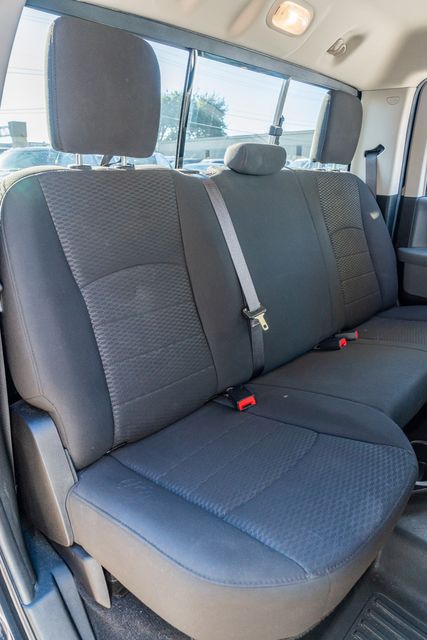 2019 Ram 1500 Classic Warlock CREW CAB 4X2 / CLEAN CARFAX / LUXURY PKG | Austin, TX | Rocky Mountain Truck Stop Austin 2019 Ram 1500 Classic Warlock CREW CAB 4X2 / CLEAN CARFAX / LUXURY PKG | Austin, TX | Rocky Mountain Truck Stop Austin